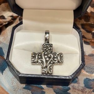 Filigree sterling silver pendant